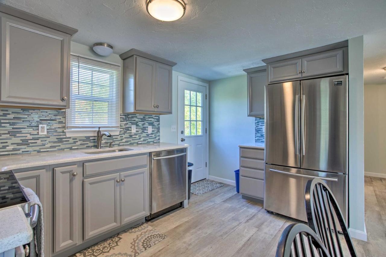 Updated Plymouth Home Less Than 2 Miles To Waterfront! ภายนอก รูปภาพ