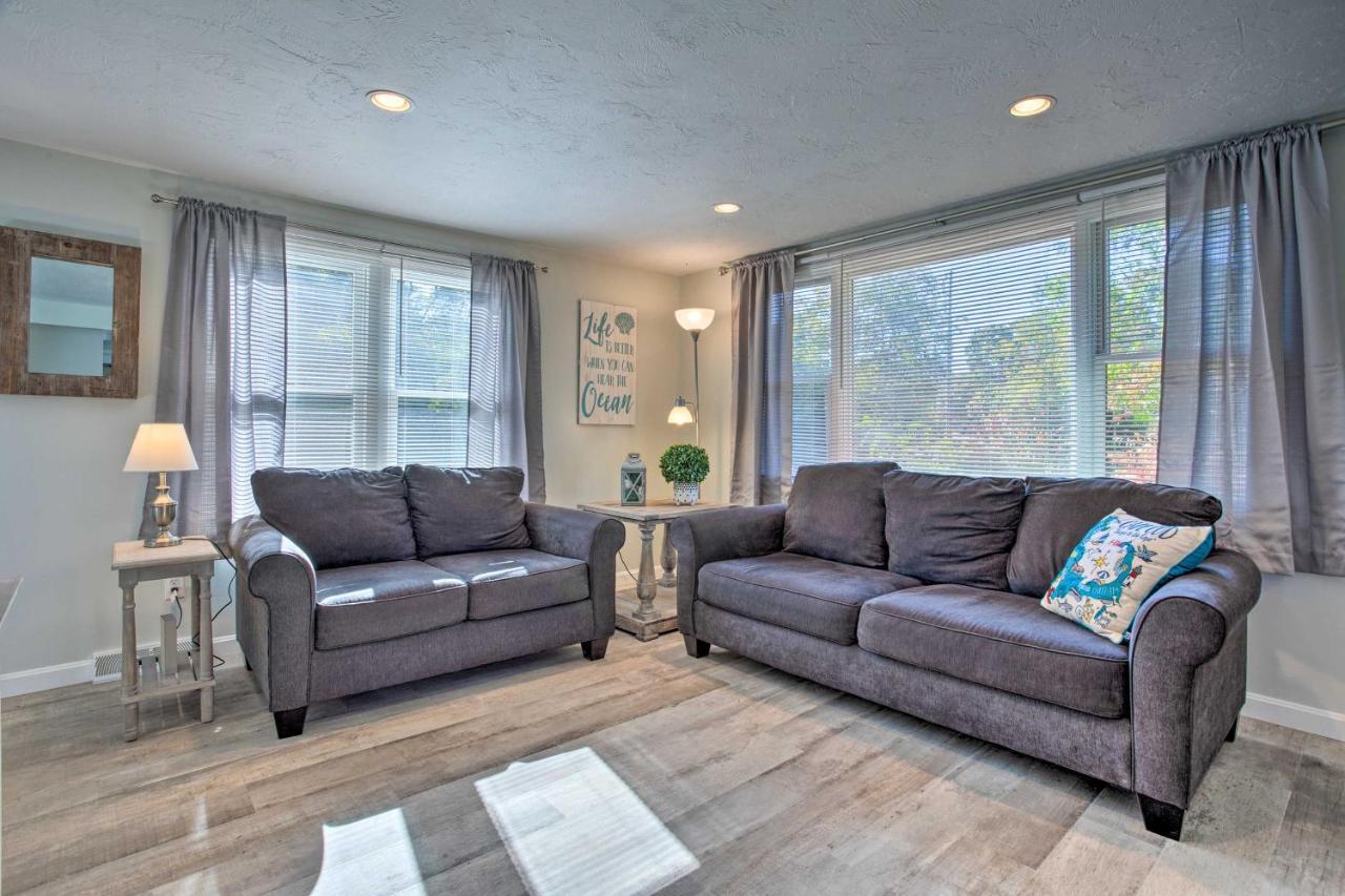 Updated Plymouth Home Less Than 2 Miles To Waterfront! ภายนอก รูปภาพ